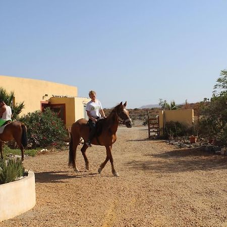 Desert Escapes Табернас Экстерьер фото
